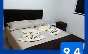 Apartamento Beira Rio no Condomínio Brisas do Lago